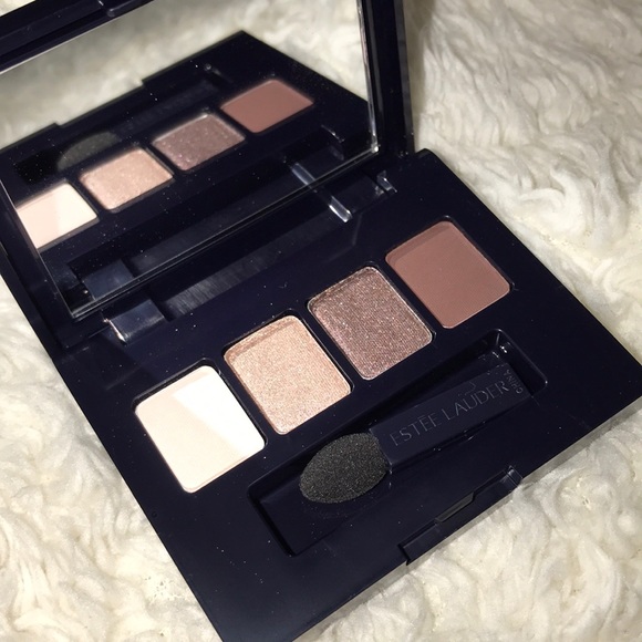 MAKE UP GIFT SET — ESTEE LAUDER - Picture 3 of 7